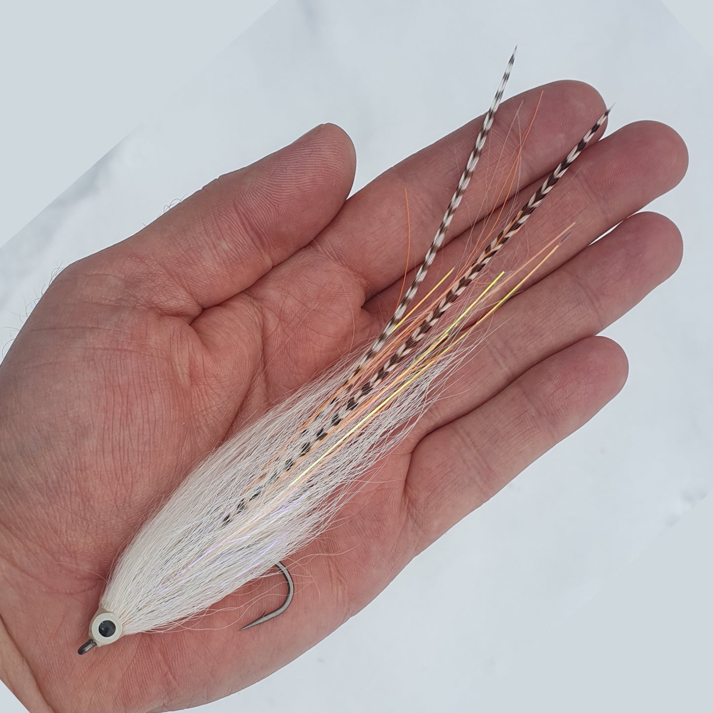 Bucktail Streamer (white with bit fl.orange in it)